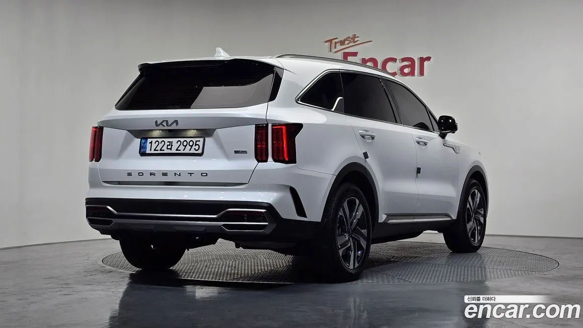 Kia Sorento — фото 3