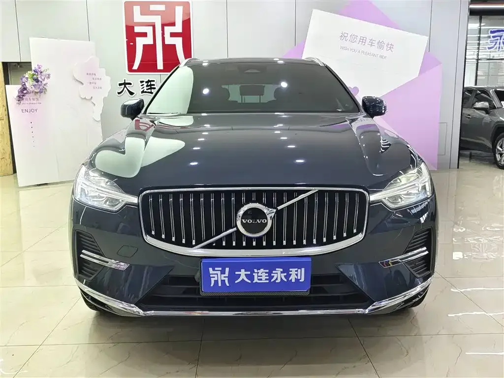 Volvo XC60 — фото 4