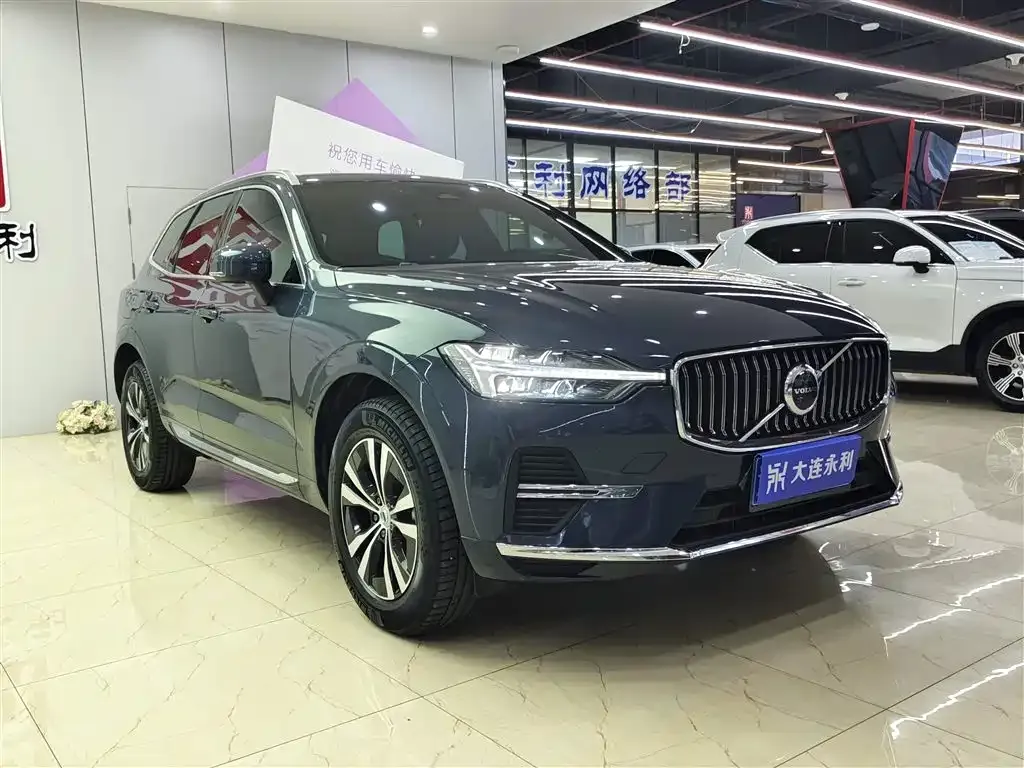 Volvo XC60 — фото 6