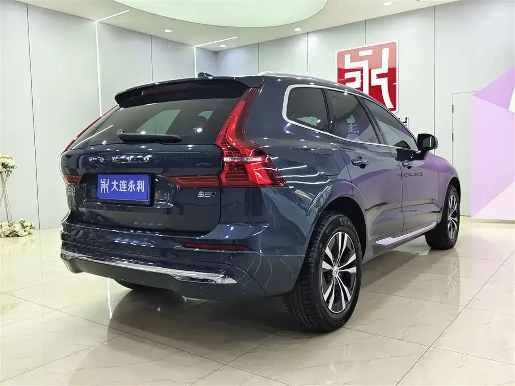 Volvo XC60 — фото 3