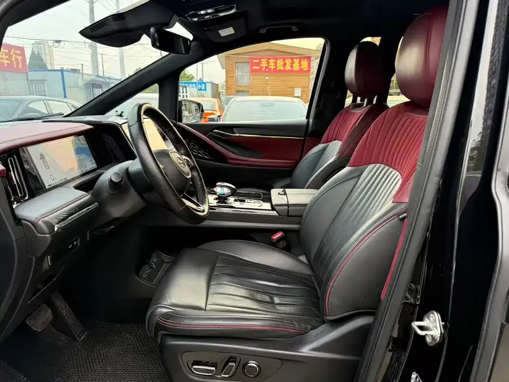 GAC Motor Trumpchi M8 — фото 6