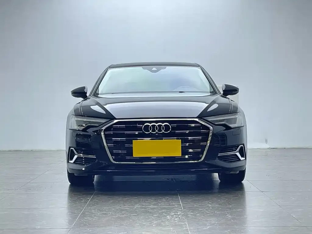 Audi A6L — фото 2