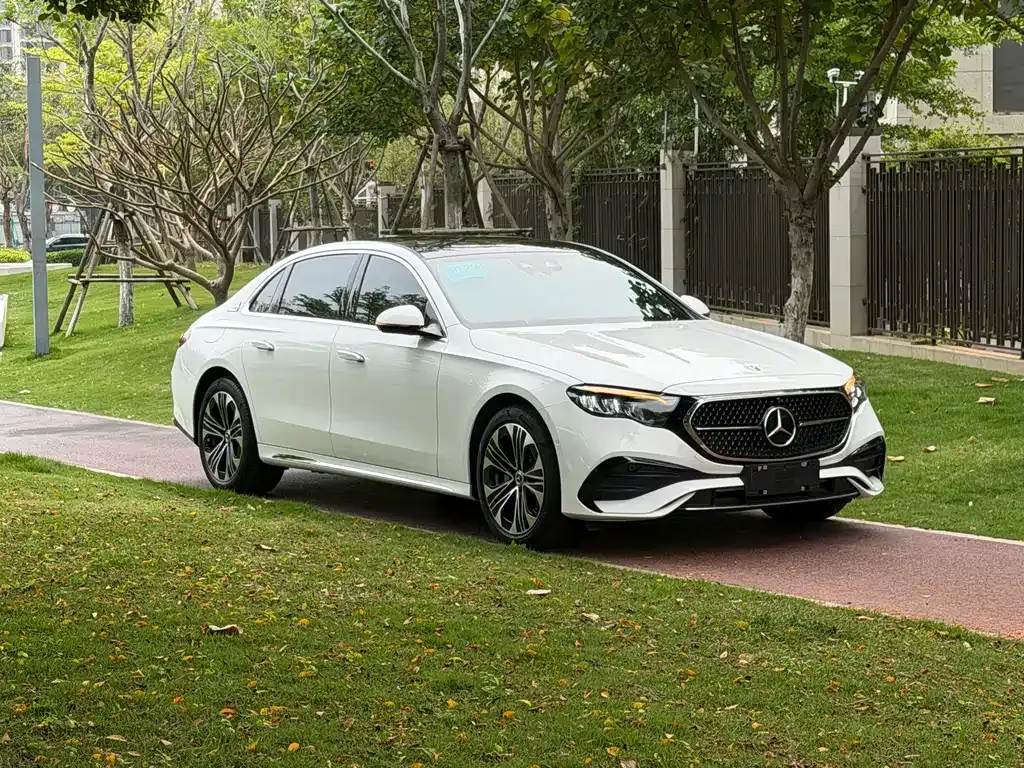Mercedes-Benz E-Class 2024 из CN, фото 9