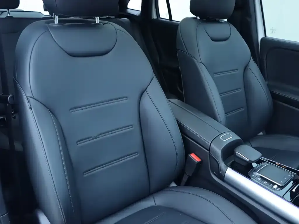 Mercedes-Benz GLA — фото 7
