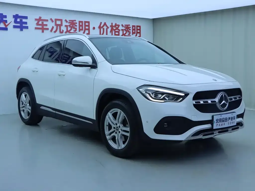 Mercedes-Benz GLA — фото 9