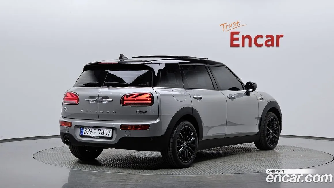 Mini Clubman — фото 7