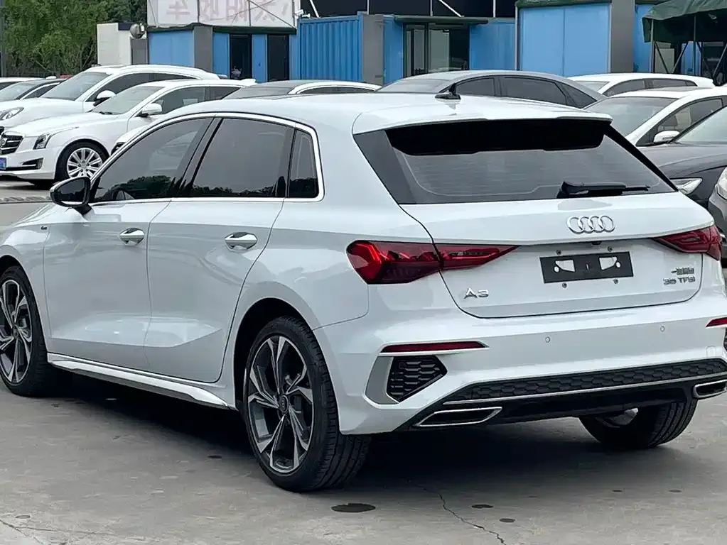 Audi A3 — фото 8