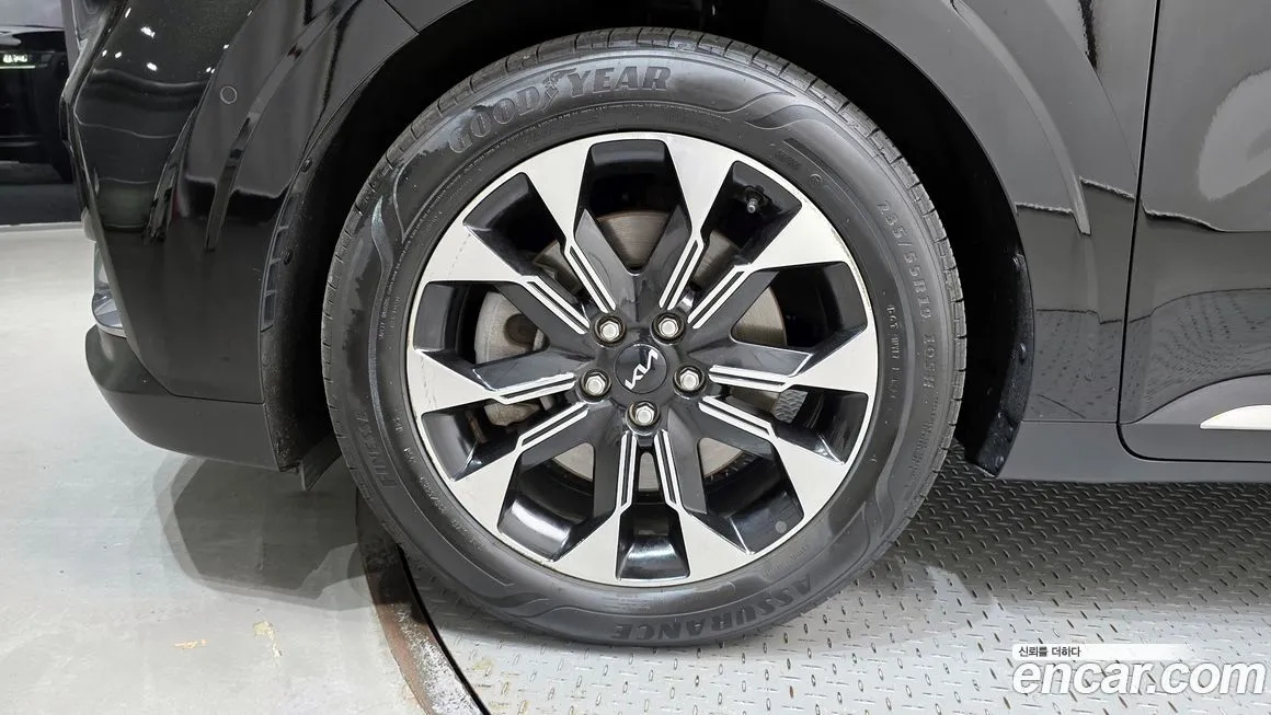 Kia Carnival 2023 из KR, фото 5