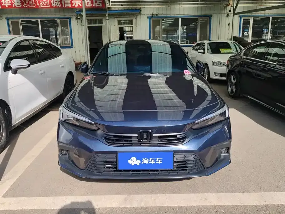 Honda Civic — фото 8