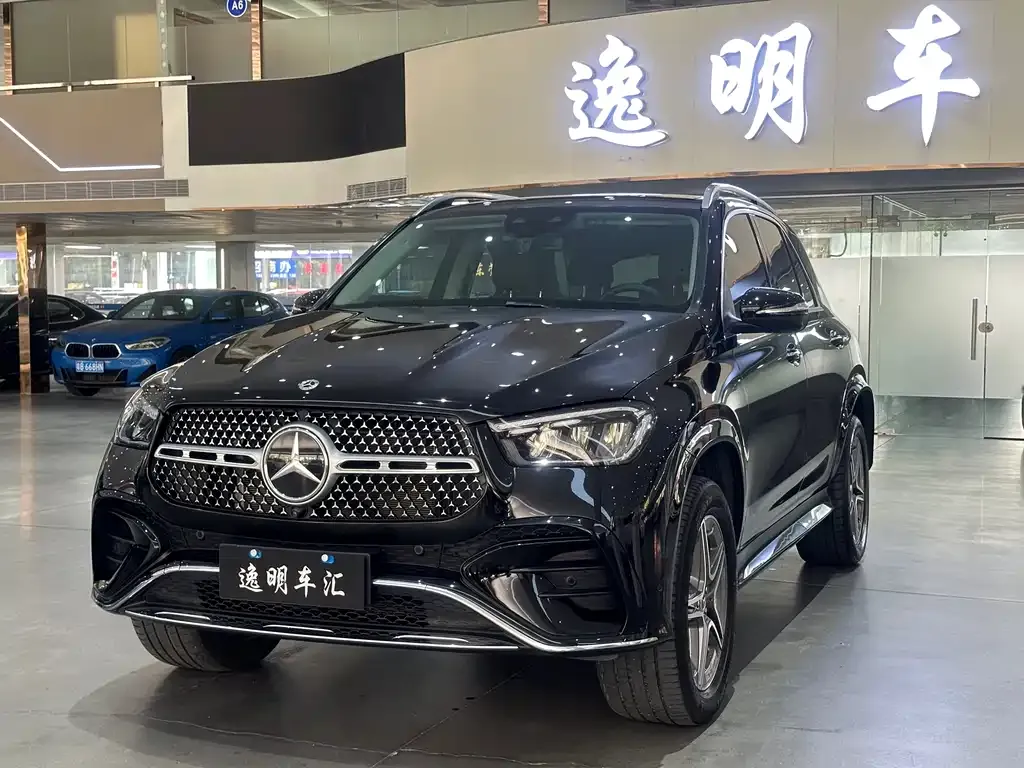 Mercedes-Benz GLE — фото 1