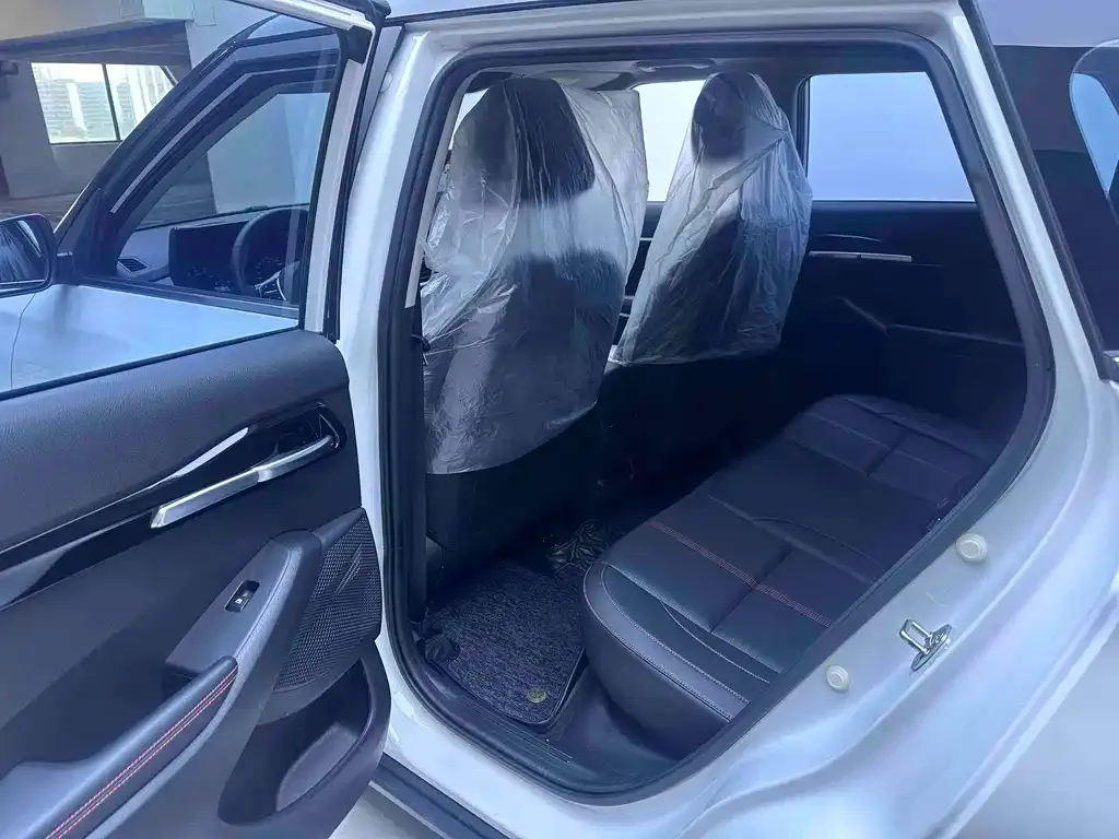 Kia KX3 — фото 10