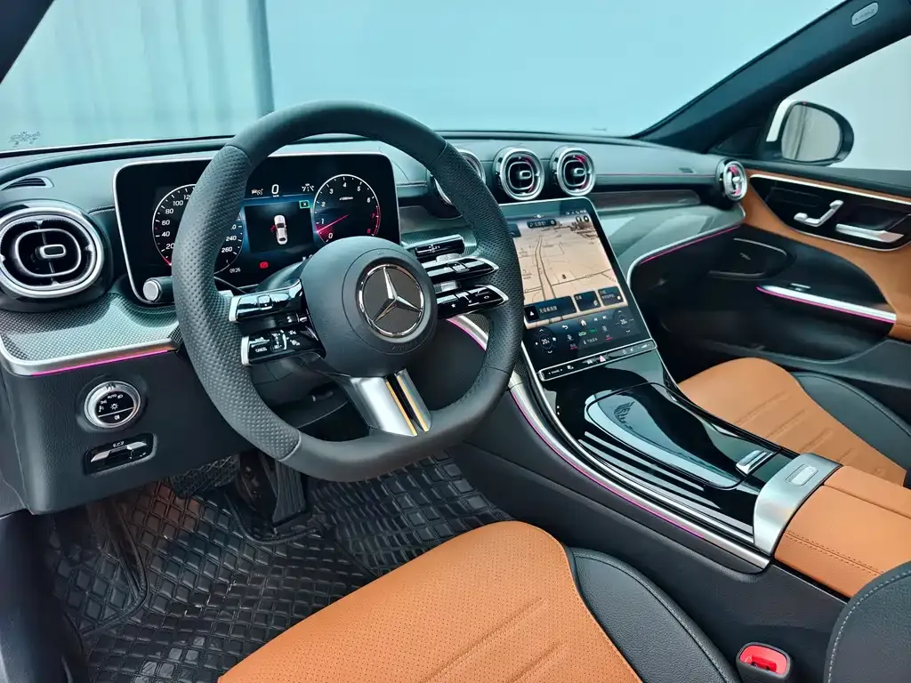 Mercedes-Benz C-Class — фото 10