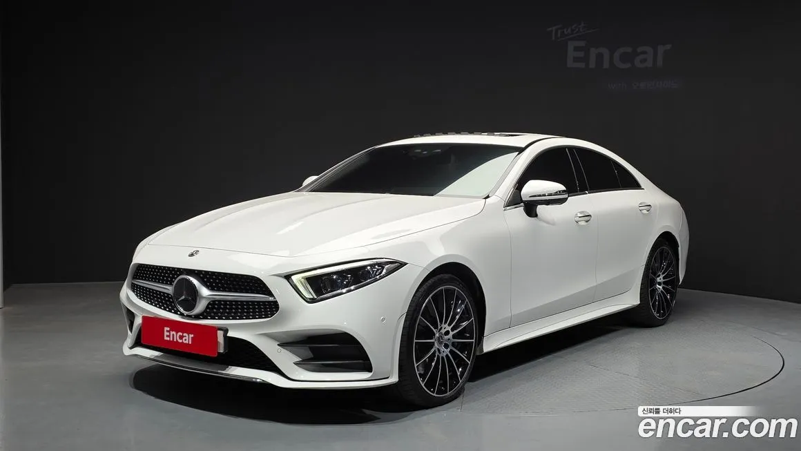 Mercedes-Benz CLS-Class — фото 1