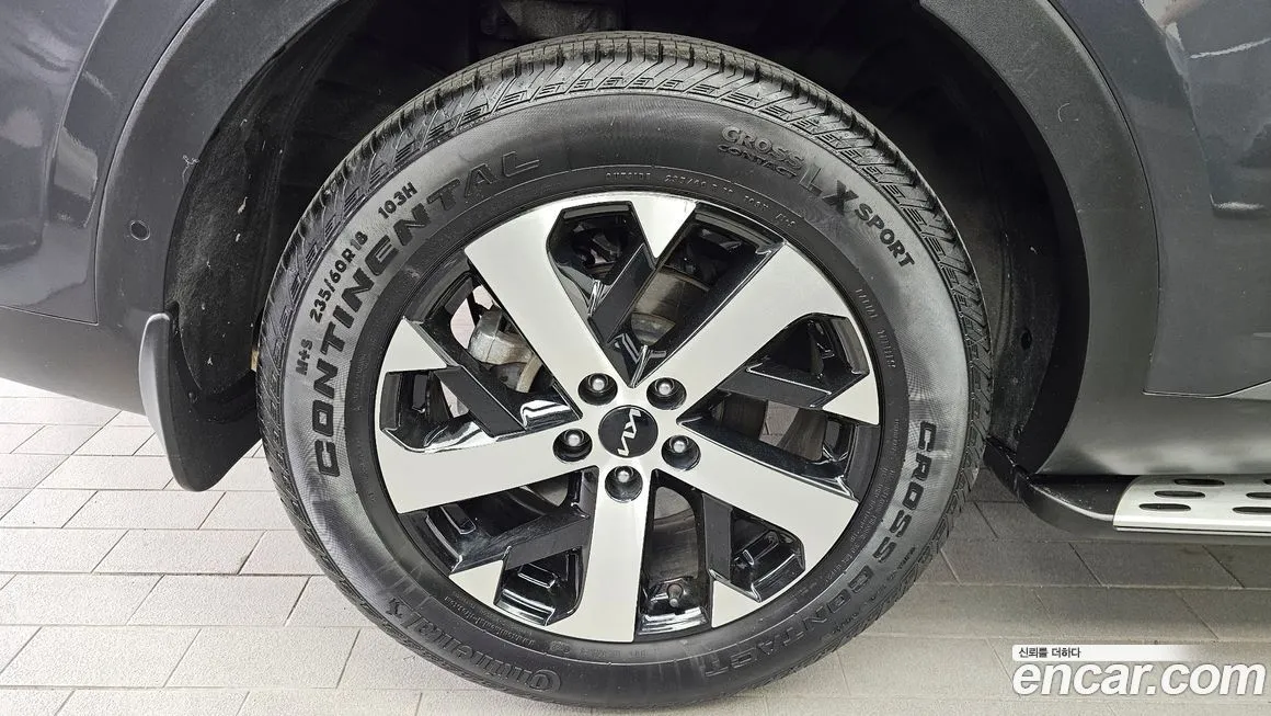 Kia Sorento — фото 10