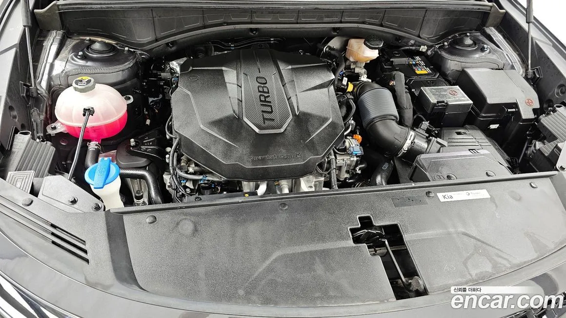 Kia Sorento — фото 9