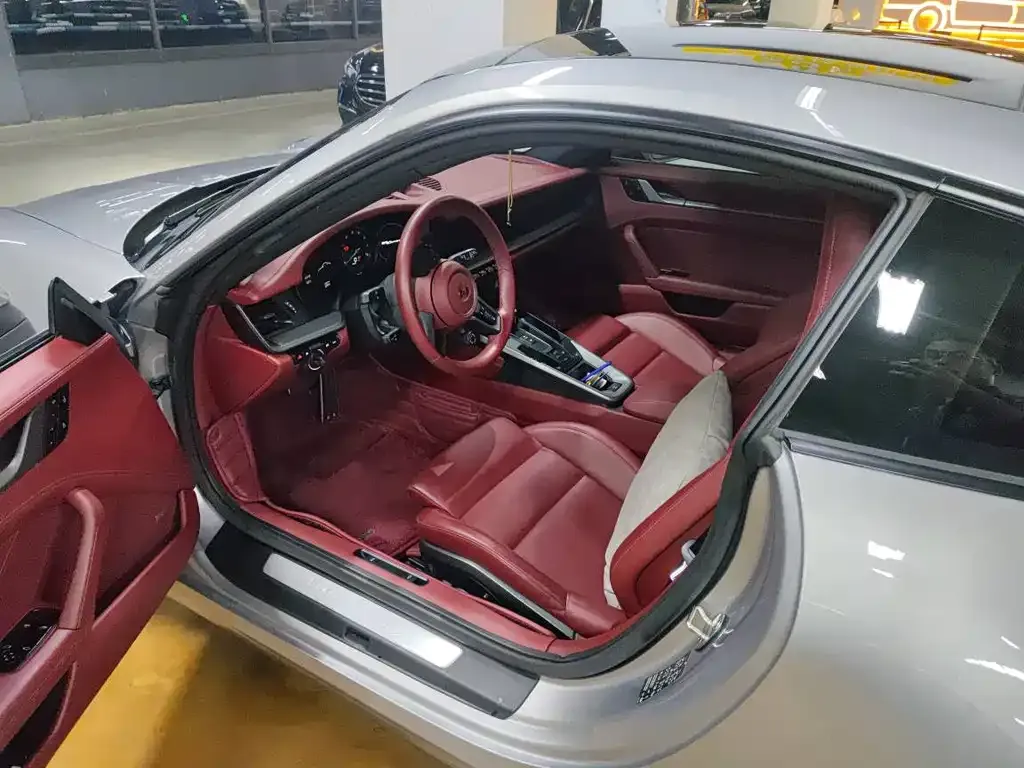 Porsche 911 2021 из CN, фото 5