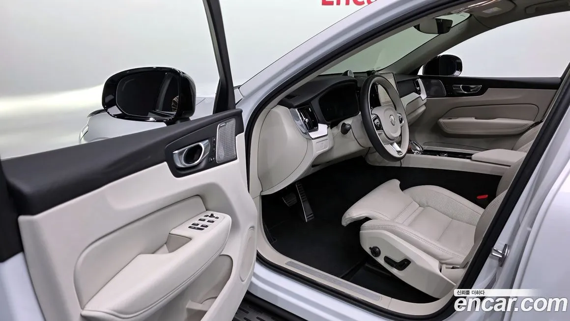 Volvo XC60 2026 из KR, фото 6
