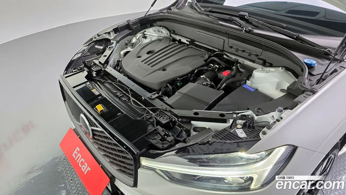 Volvo XC60 2026 из KR, фото 10