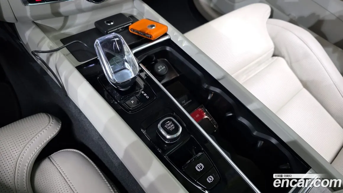 Volvo XC60 2026 из KR, фото 8