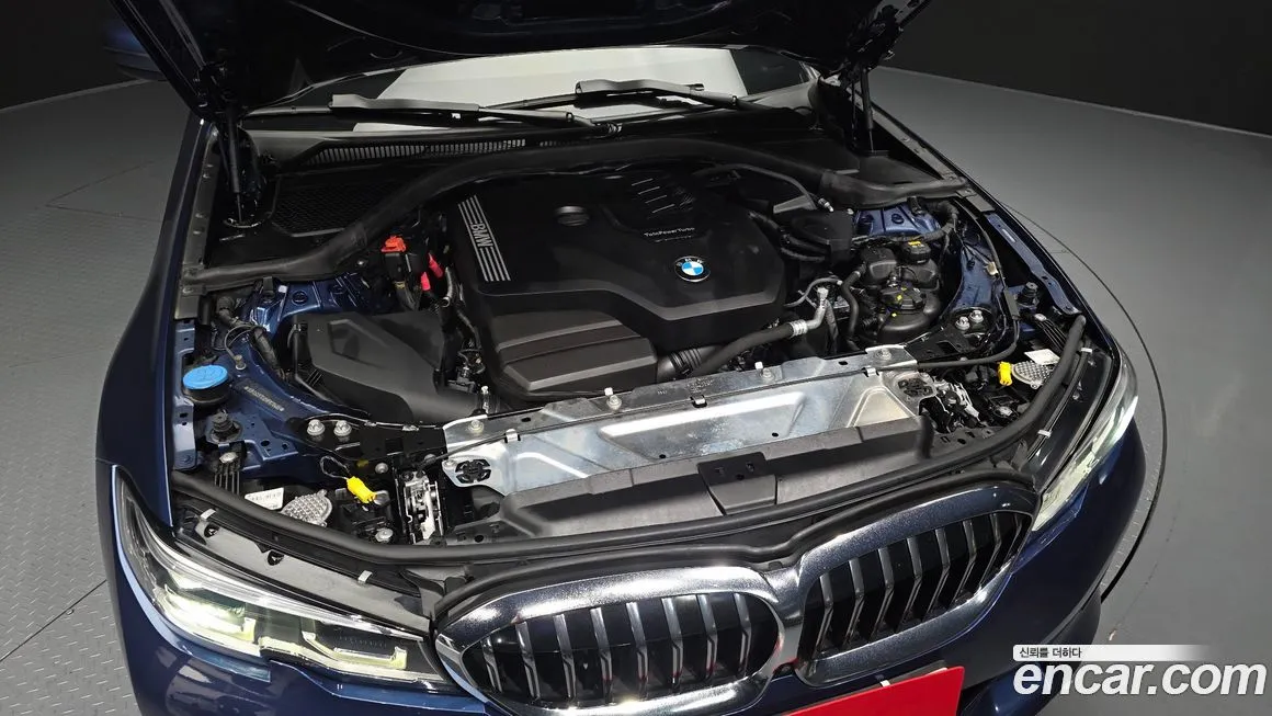 BMW 3-Series 2021 из KR, фото 6