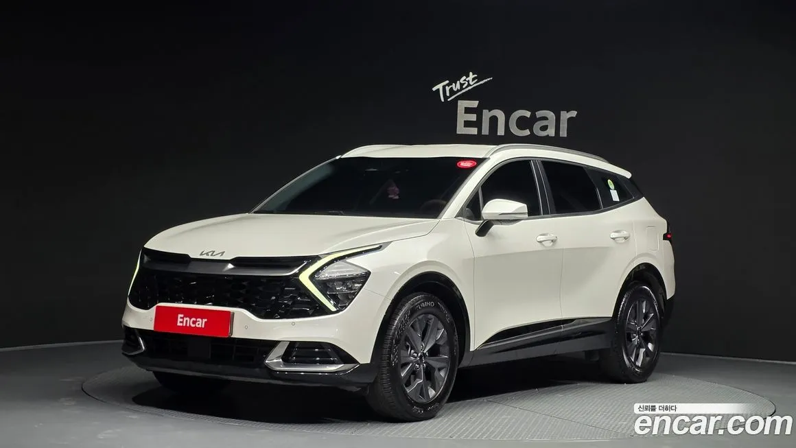 Kia Sportage — фото 1