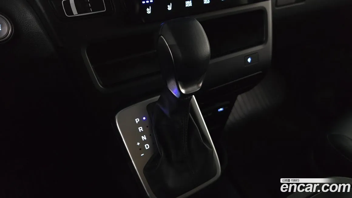 Hyundai Staria — фото 2