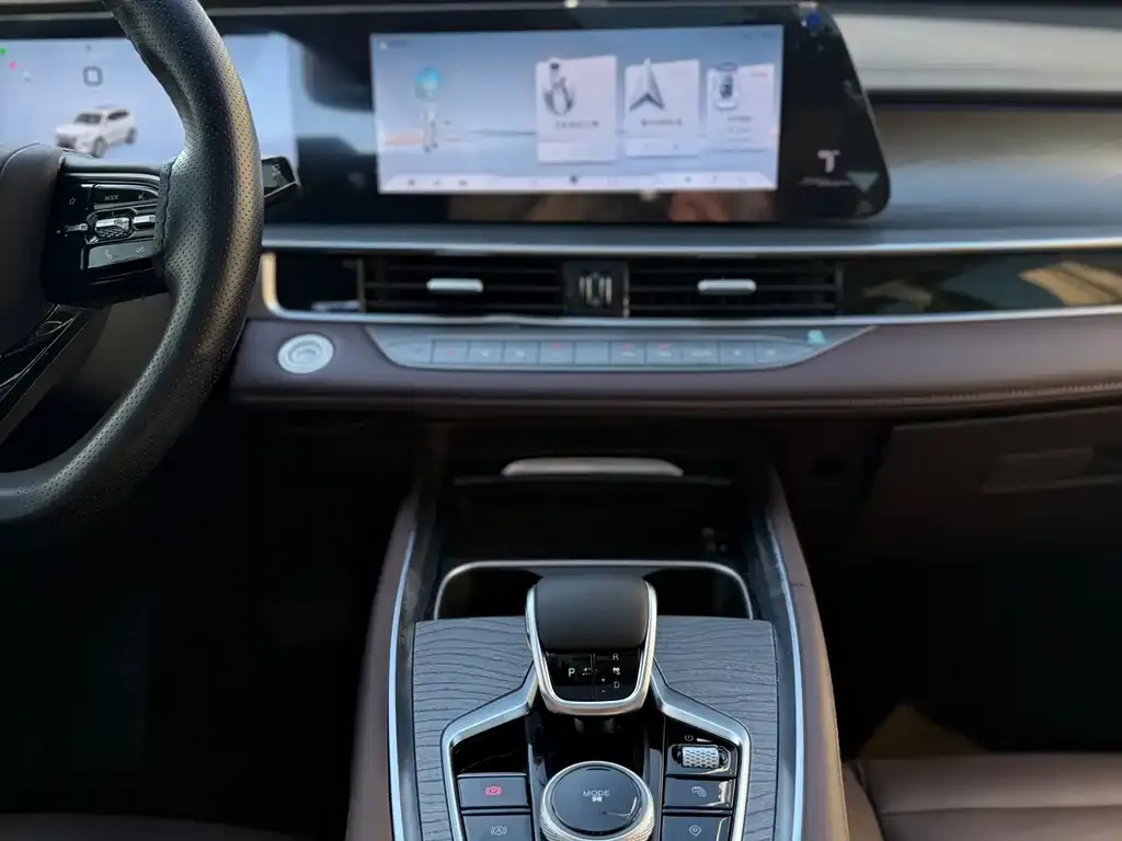 Chery Tiggo 8 PRO — фото 2