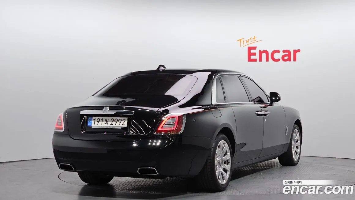 Rolls-Royce Ghost 2023 из KR, фото 4