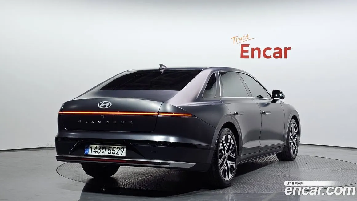 Hyundai Grandeur 2023 из KR, фото 6