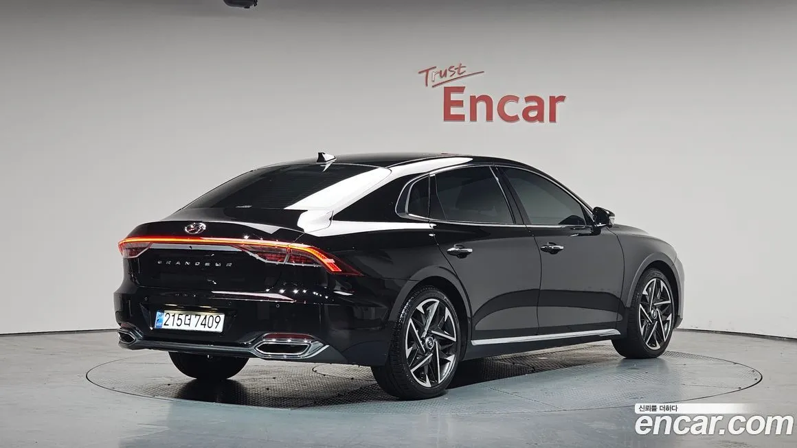 Hyundai Grandeur 2021 из KR, фото 2