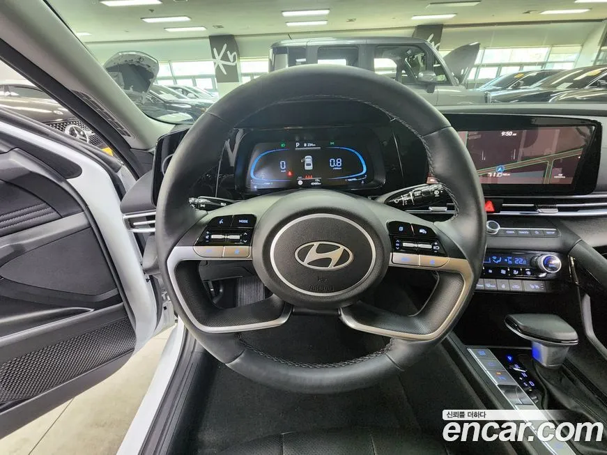 Hyundai AVANTE — фото 8