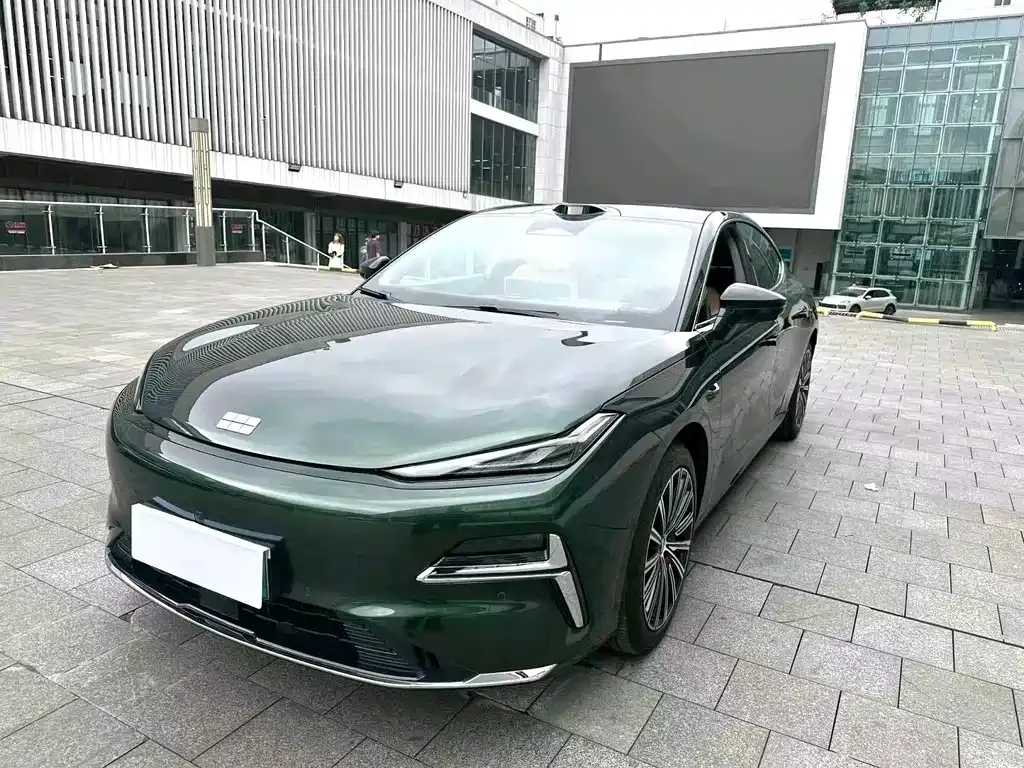 Geely Galaxy Xingyao 8