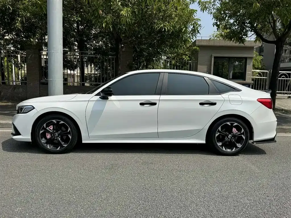 Honda Civic — фото 6