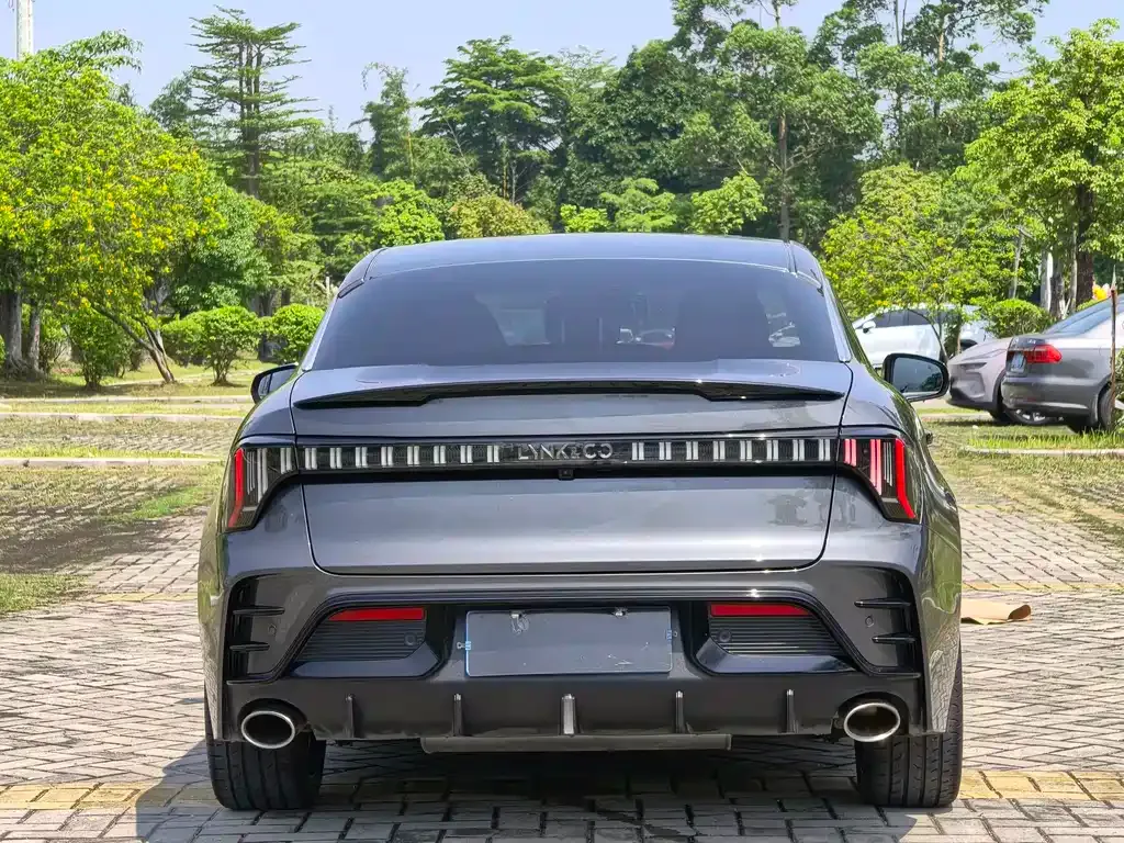 Lynk & Co 03 2023 из CN, фото 6