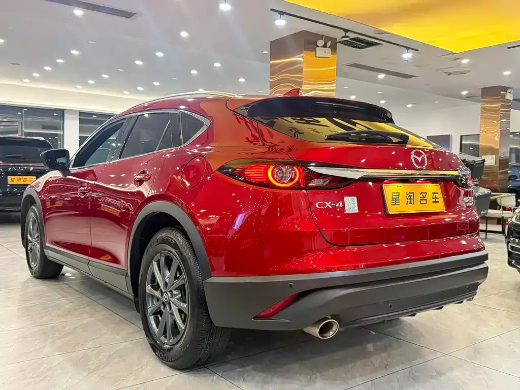 Mazda CX-4 — фото 9