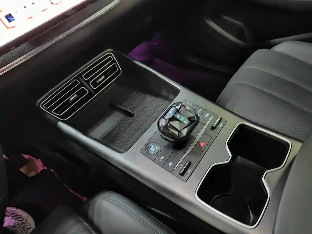 BYD Pro New Energy — фото 3