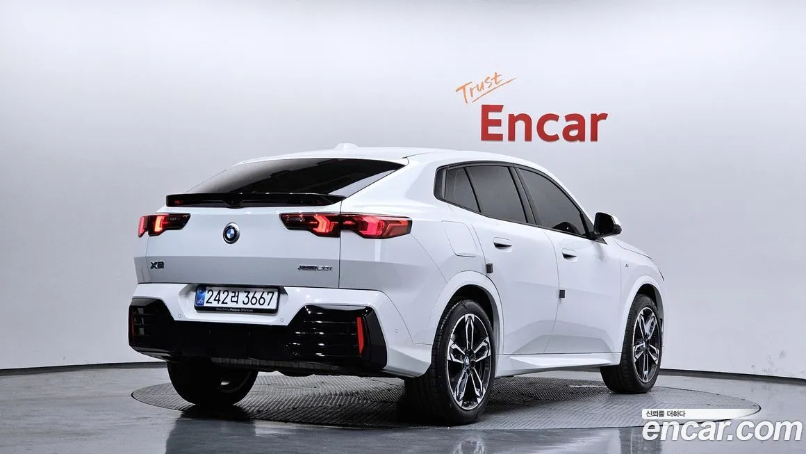BMW X2 (F39) — фото 10