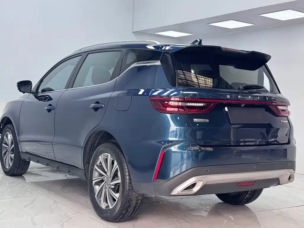 Geely Vision X6 — фото 10