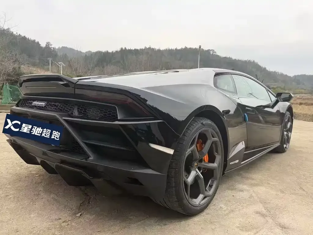 Lamborghini Huracan — фото 2