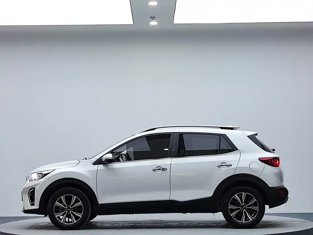 Kia KX1 2022 из CN, фото 10
