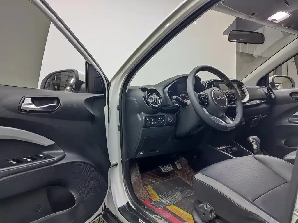 Kia KX1 2022 из CN, фото 5
