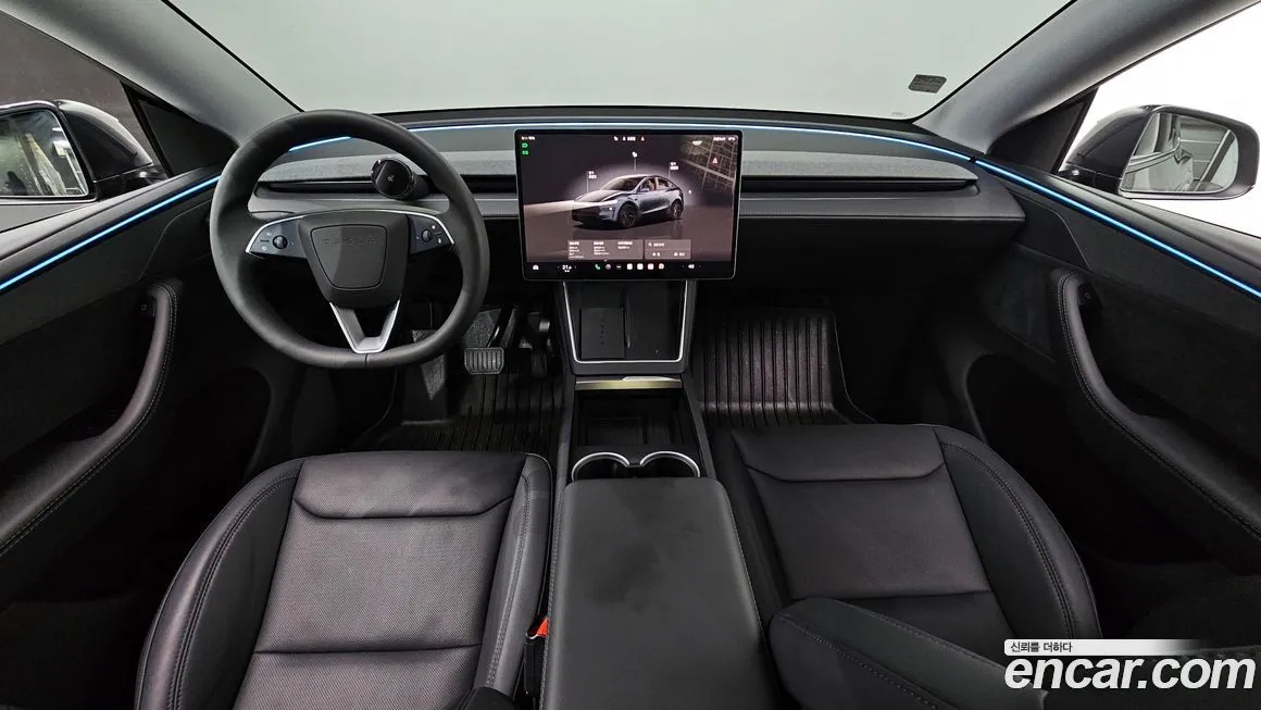 Tesla Model Y — фото 10