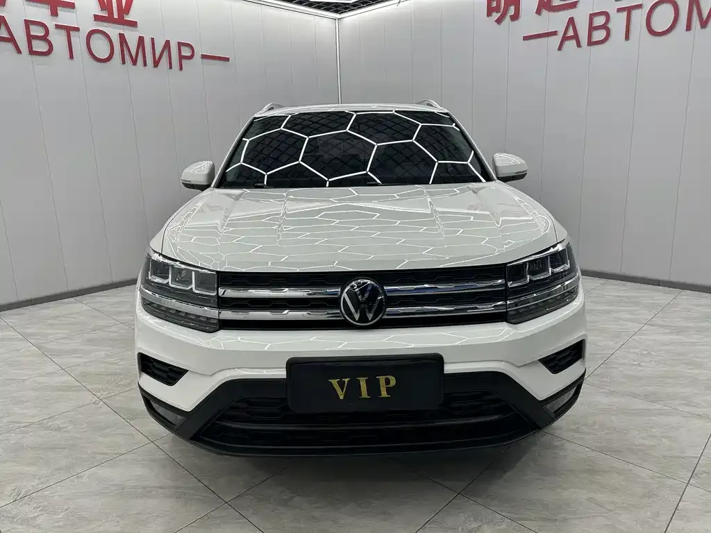 Volkswagen Tharu — фото 5