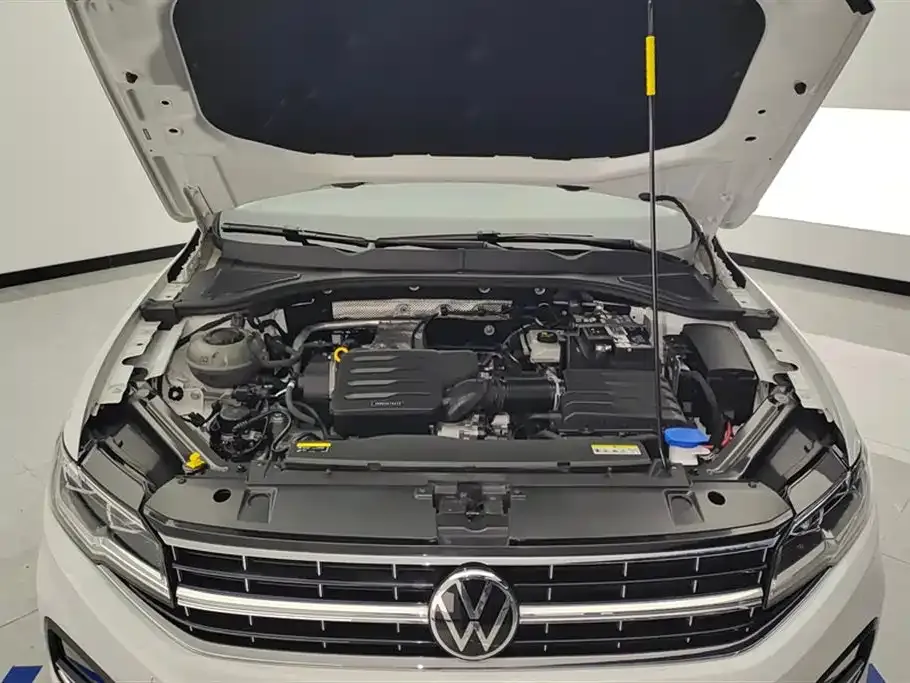 Volkswagen Bora 2022 из CN, фото 9