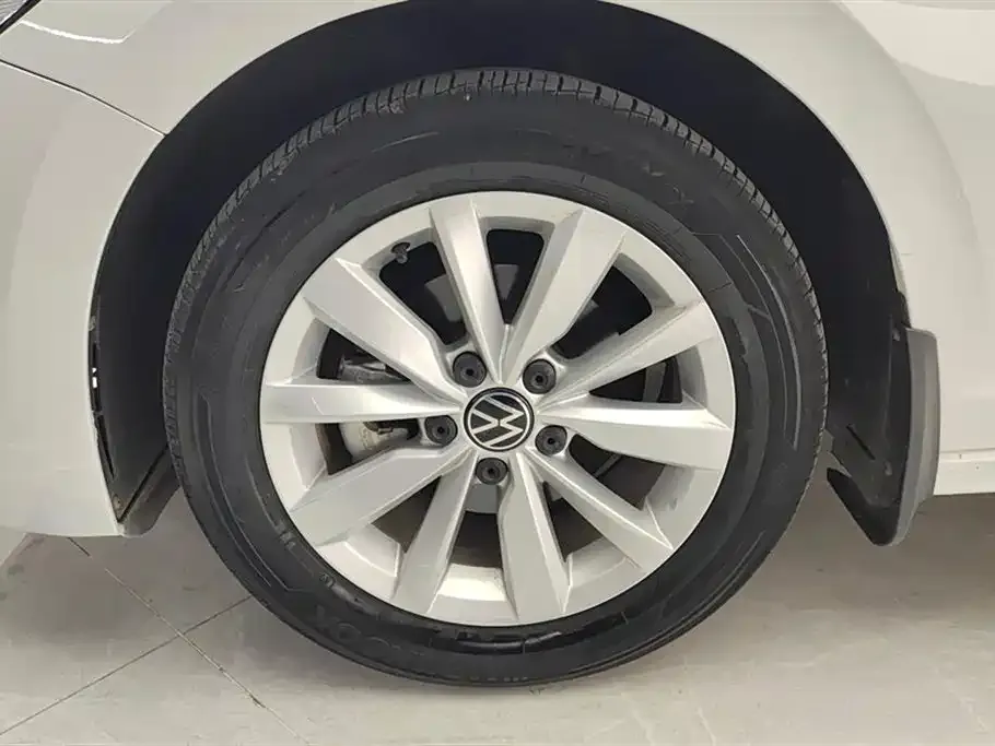 Volkswagen Bora 2022 из CN, фото 8