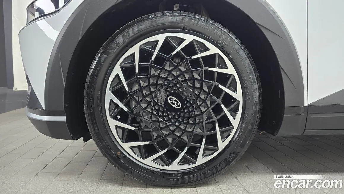 Hyundai Ioniq5 — фото 8