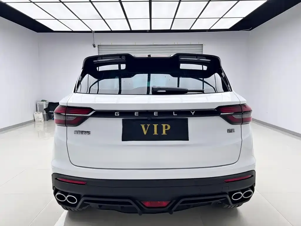Geely Binyue — фото 10