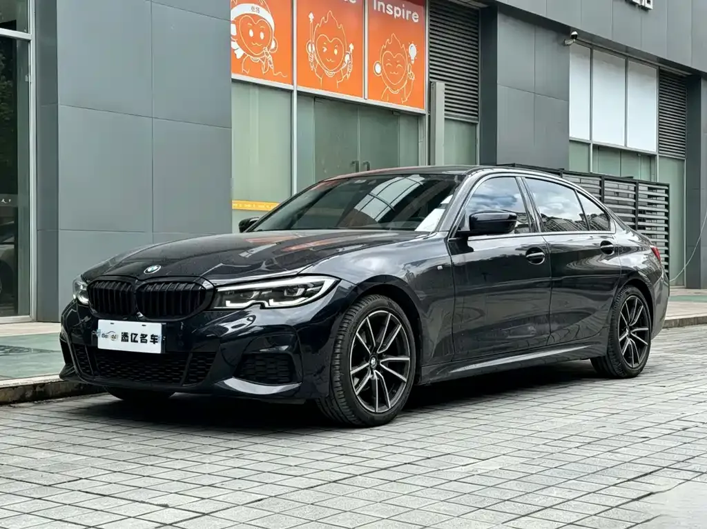 BMW 3 Series 2021 из CN, фото 1