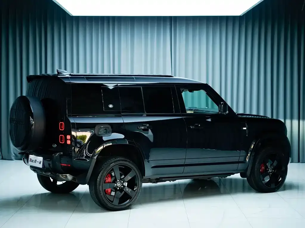 Land Rover Defender — фото 3