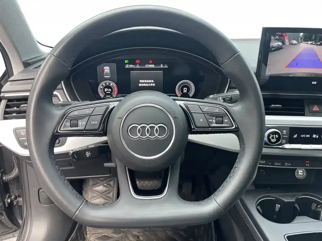 Audi A4L — фото 10